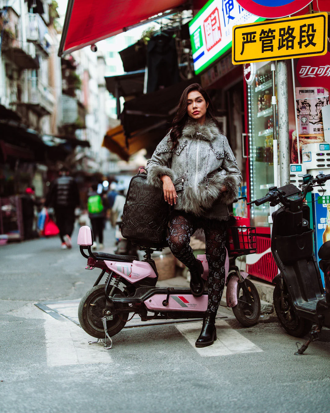 4AM DLX BACKPACK - Image 8