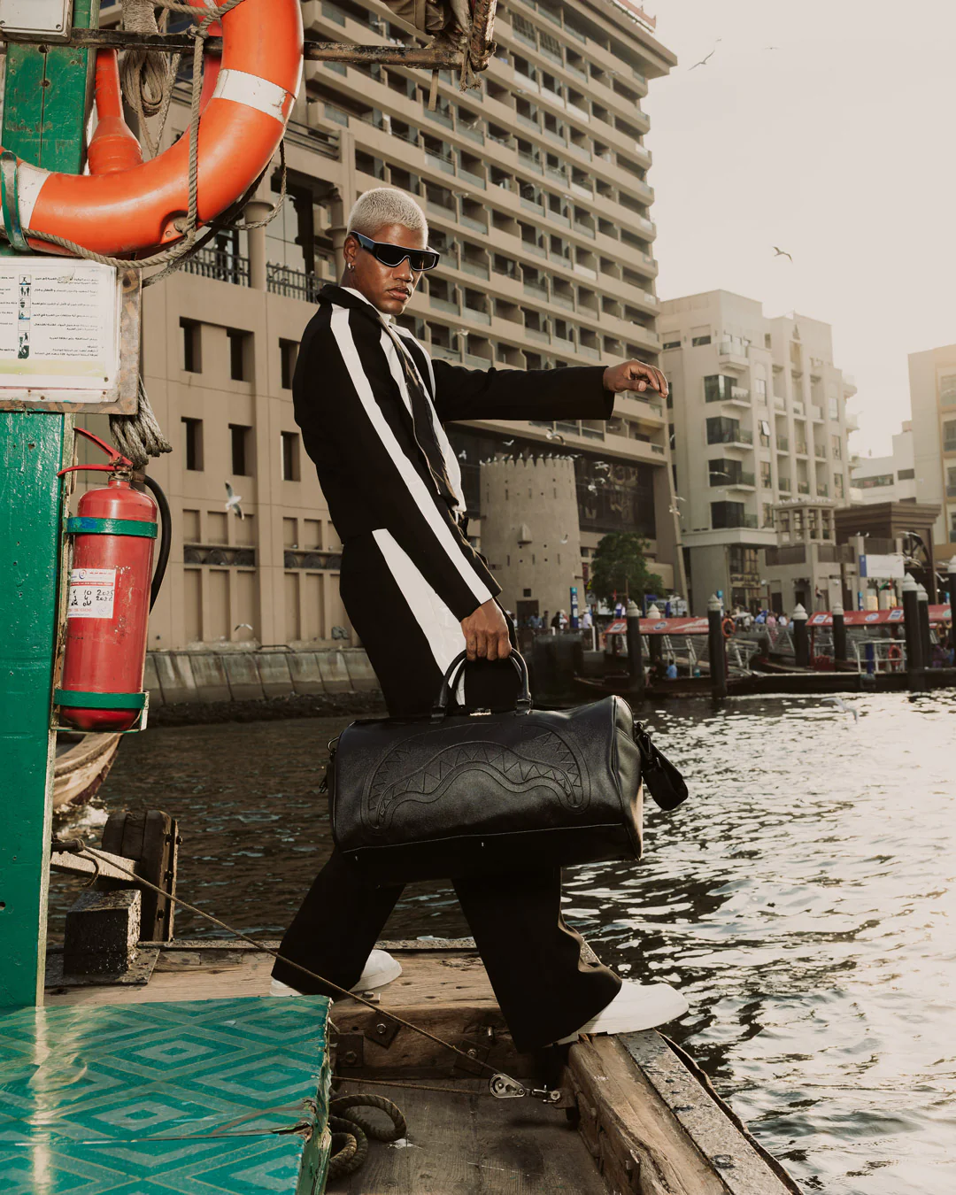 GOLD BRICK DRIP DUFFLE - Image 4