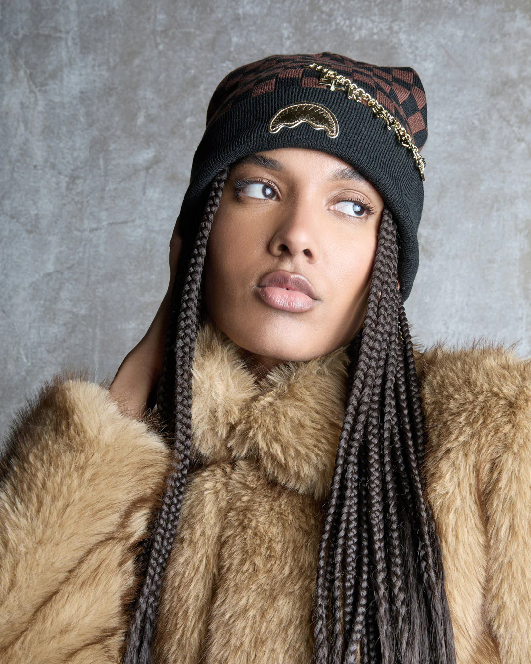 GOLD CHAIN CHECK BEANIE - Image 5