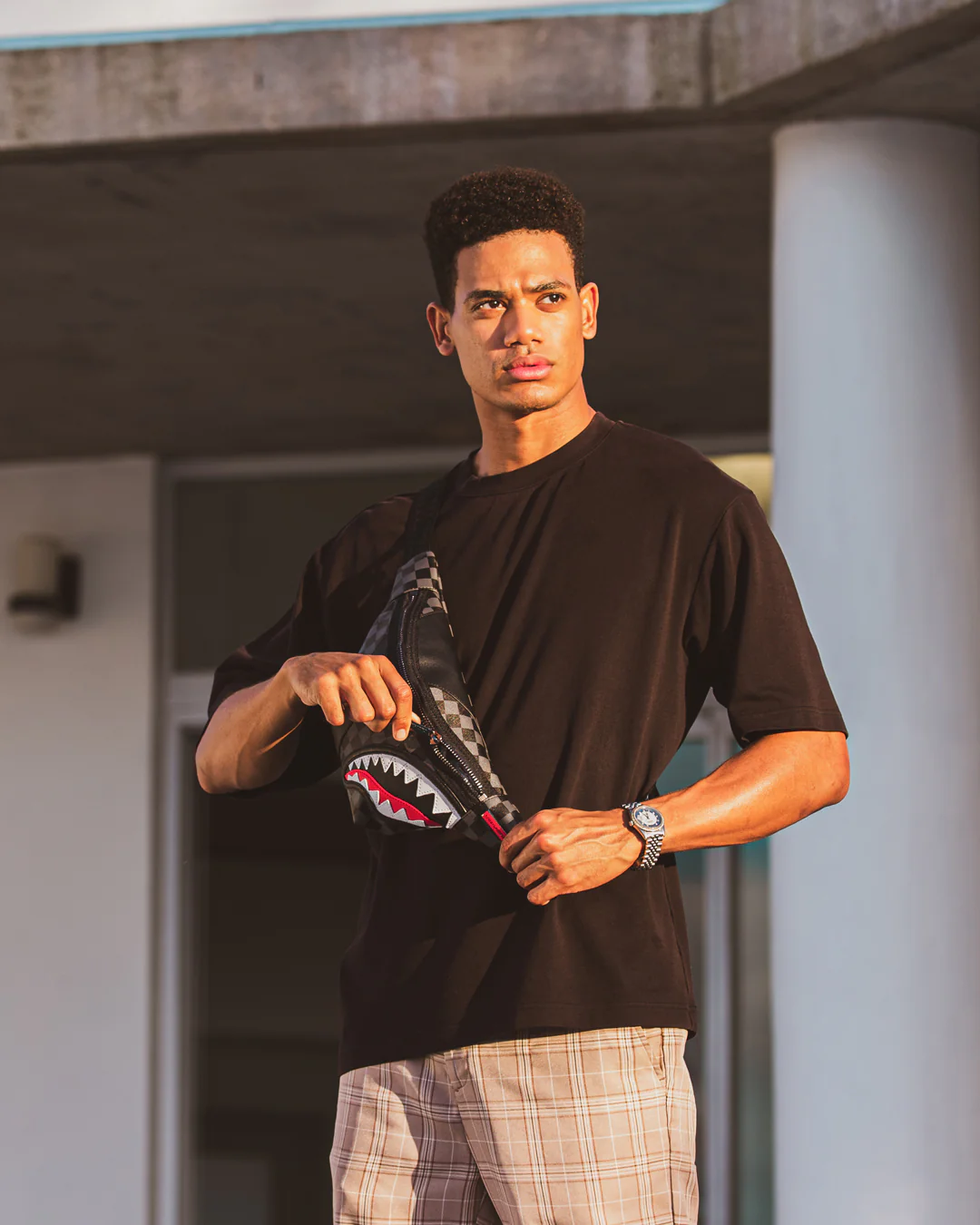 HENNY AIIR TO THE THRONE SAVVY CROSSBODY - Image 6