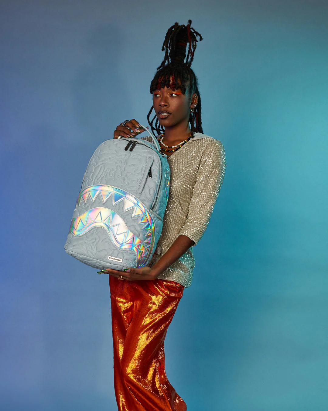 MIRASHAKU IRIDESCENT QUILT BACKPACK - Image 8