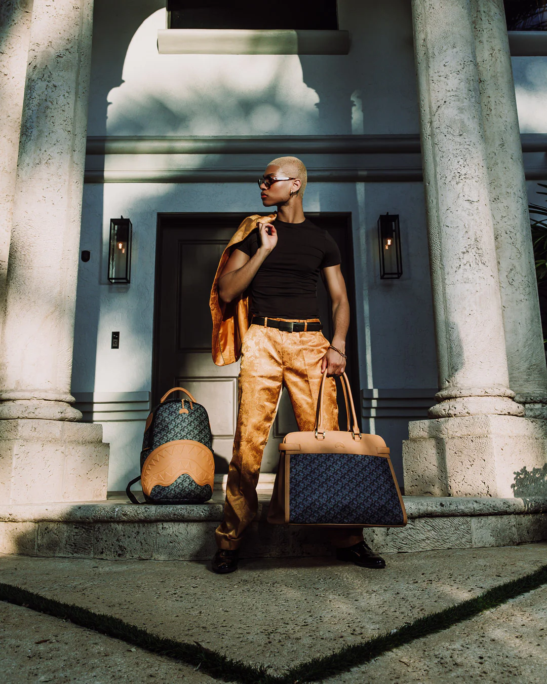 SG3D HENNY BRIEFCASE - Image 8