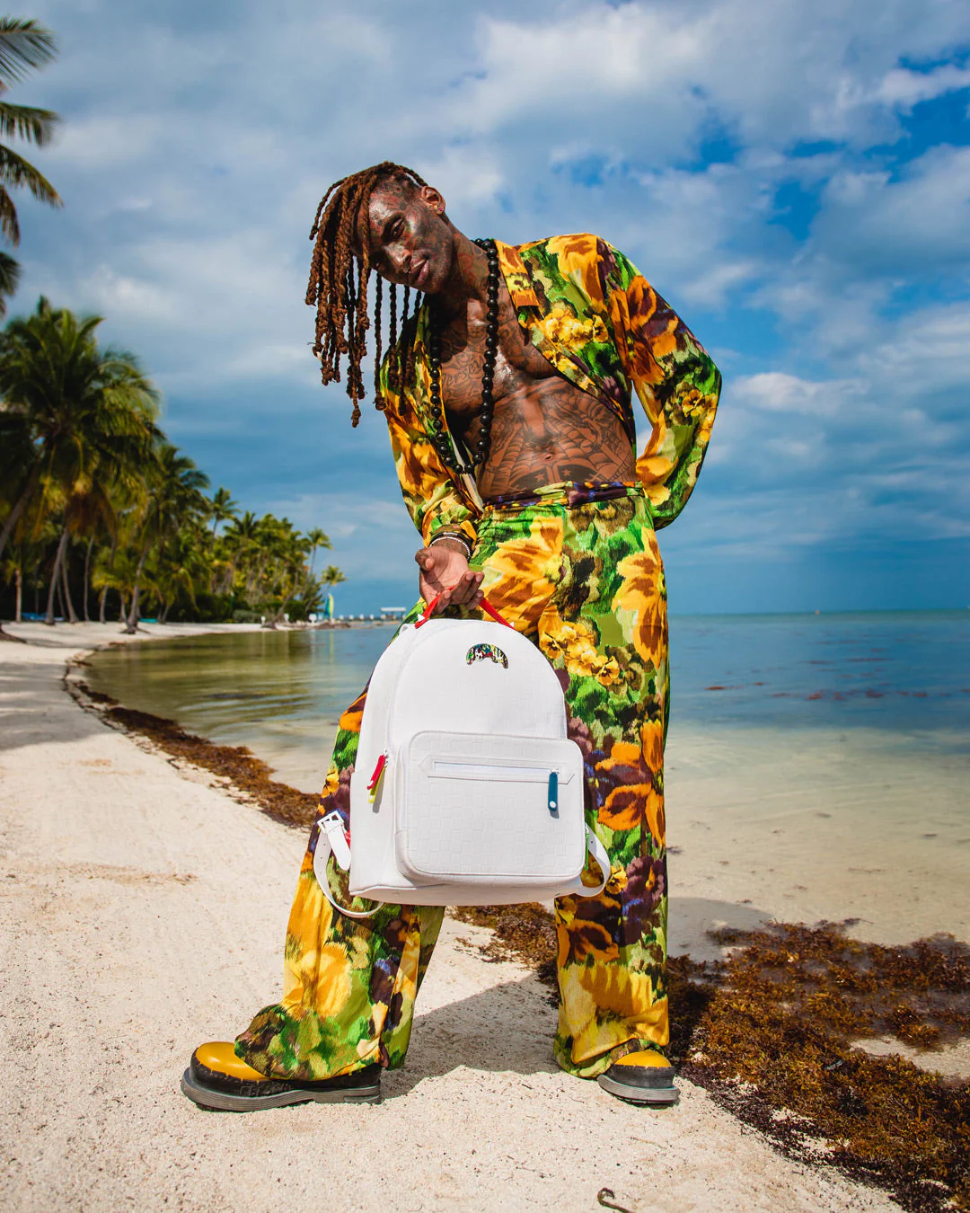 SHOW UP SHOW OUT CARGO BACKPACK - Image 4