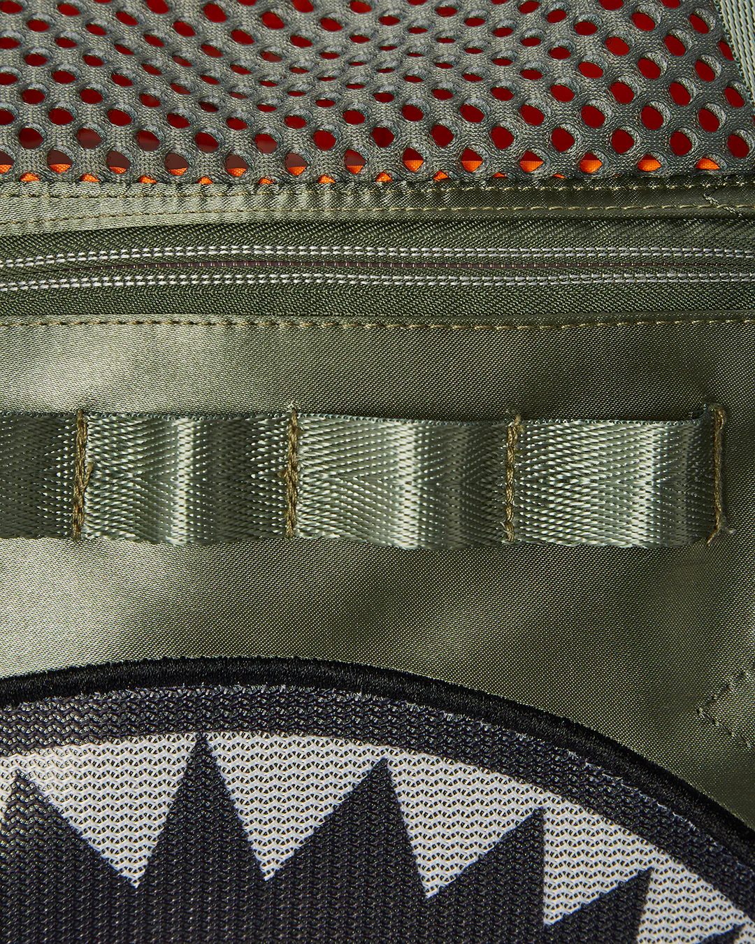 SPECIAL OPS ALPHA SHARK PET CARRIER - Image 15