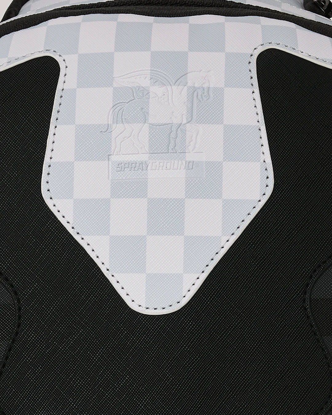 TRIPLE DECKER HEIR TO THE THRONE BACKPACK - Image 17