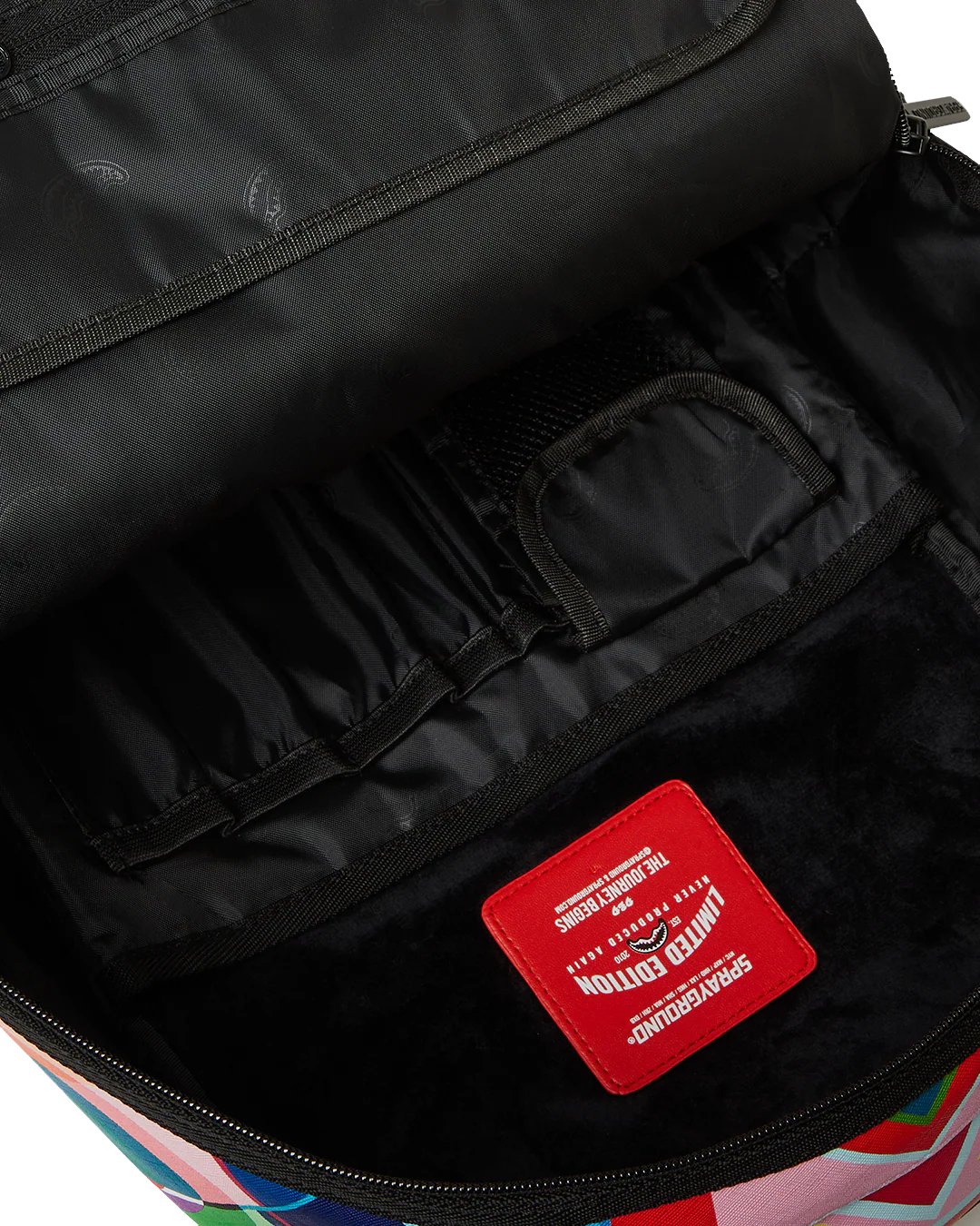 WYNWOOD WALLS ELLE STREET ART BACKPACK - Image 8